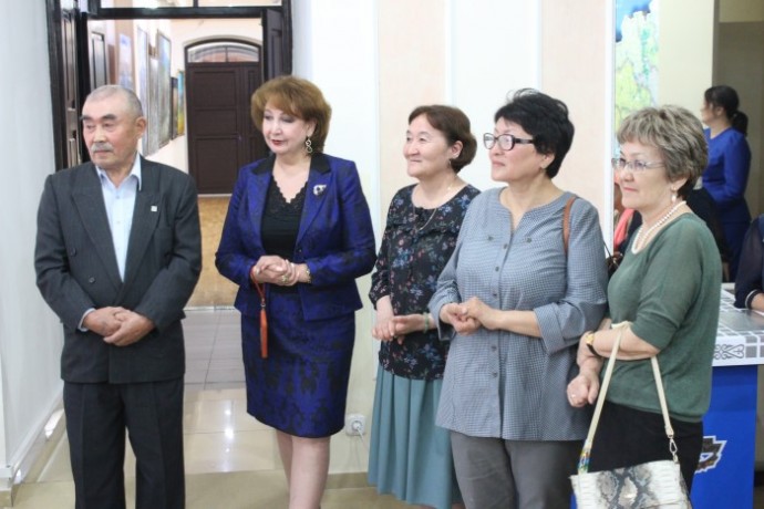 Открытие выставки посвященной 70-летию Дулата Коспанова «АDAM men ZAMAN» 3 Открытие выставки посвященной 70-летию Дулата Коспанова «АDAM men ZAMAN» 3