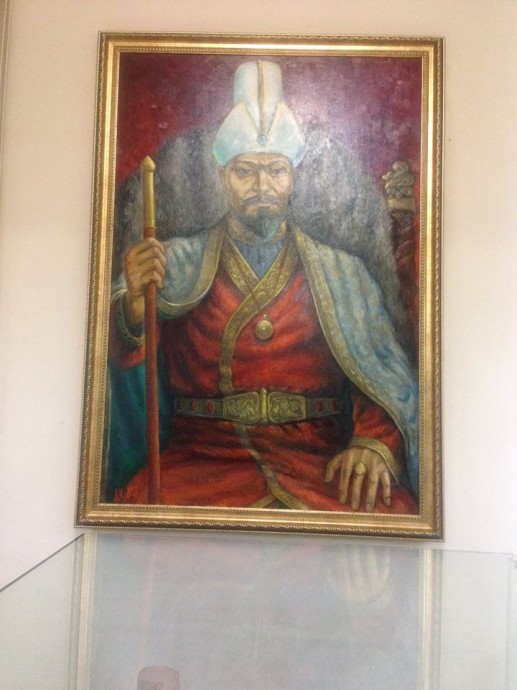 Зал Абылай хана в Акмолинском областном историко-краеведческом музее пополнился новым экспонатом 1 Зал Абылай хана в Акмолинском областном историко-краеведческом музее пополнился новым экспонатом 1