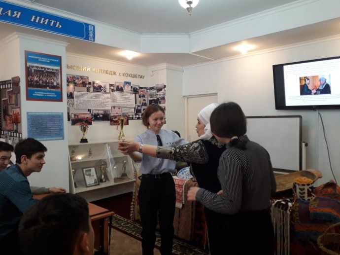 Көктемнің мерейлі мерекесі 9 Көктемнің мерейлі мерекесі 9