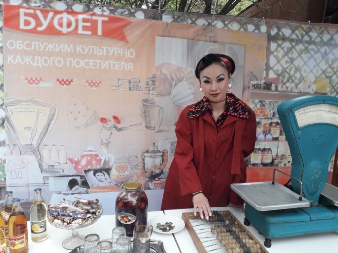 Ретро – дефиле на мероприятии «Ночь в музее» 19 Ретро – дефиле на мероприятии «Ночь в музее» 19
