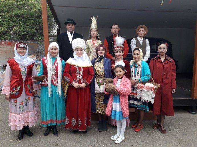 Ретро – дефиле на мероприятии «Ночь в музее» 23 Ретро – дефиле на мероприятии «Ночь в музее» 23