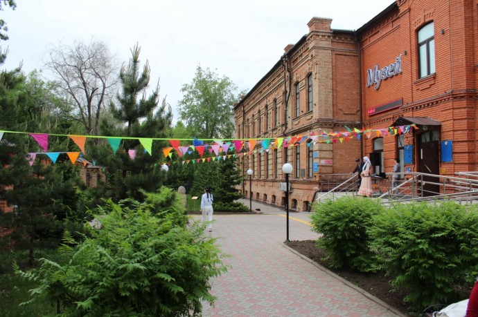 В день празднования Международного дня музеев 18го мая Акмолинский областной историко- краеведческий музей провёл акцию "Ночь в музее" 4 В день празднования Международного дня музеев 18го мая Акмолинский областной историко- краеведческий музей провёл акцию "Ночь в музее" 4