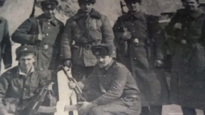 В Атбасарском историко-краеведческом музее была организована фотовыставка на тему: "Души опаленные Афганом", ко дню вывода Советских войск из Афганистана 1 В Атбасарском историко-краеведческом музее была организована фотовыставка на тему: "Души опаленные Афганом", ко дню вывода Советских войск из Афганистана 1