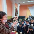 Қасым-Жомарт Кемелұлы Тоқаевтың 2022 жылды «Балалар жылы» деп жариялауына орай 2022 жылдың 8 ақпанында Ақмола облыстық тарихи-өлкетану музейі этнография және экскурсия-көпшілік бөлімінің ғылыми қызметкерлері Красный-яр ауылының №3 орта мектебіне «Қазақ халқының сәндік-қолданбалы өнері» көрме-сабағымен барды