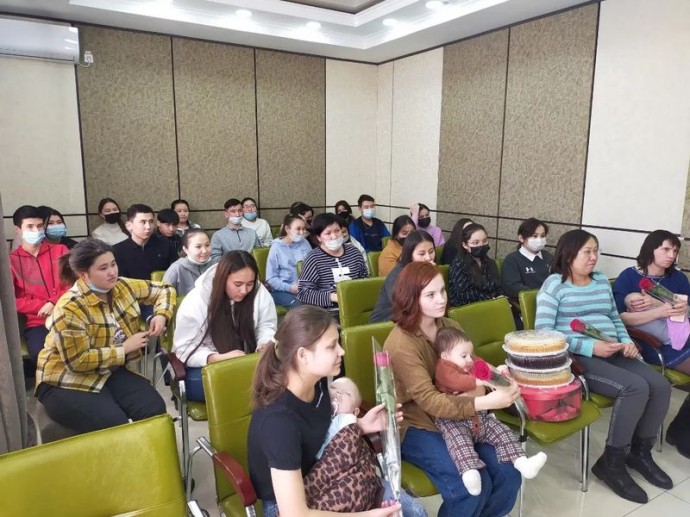 Вечер встреча «Ана жүрегі», повященный празднованию Международного женского дня 8 марта 1 Вечер встреча «Ана жүрегі», повященный празднованию Международного женского дня 8 марта 1