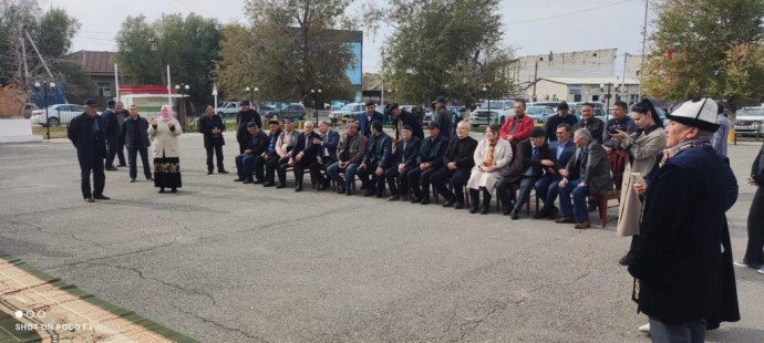 КЕНЕСАРЫ ХАНҒА АРНАЛҒАН ЕСКЕРТКІШ ТАҚТА ОРНАТЫЛДЫ 1 КЕНЕСАРЫ ХАНҒА АРНАЛҒАН ЕСКЕРТКІШ ТАҚТА ОРНАТЫЛДЫ 1